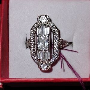 Elegant Silver Ring with Crystal Accents